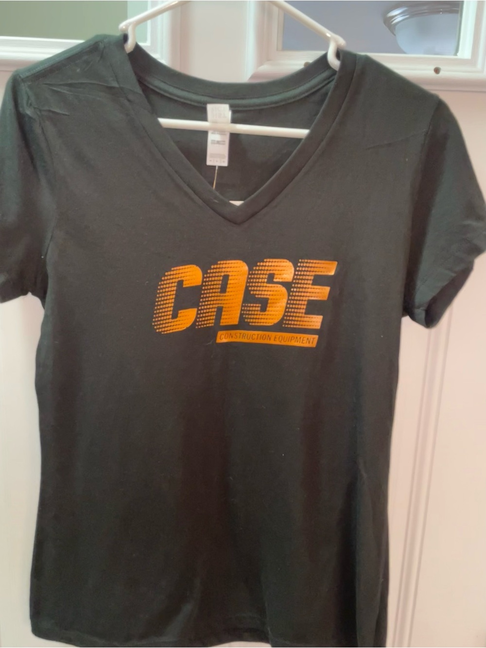 CASE Construction Equipment Woman’s V-Neck Corporate Logo Shirt Size M NWT